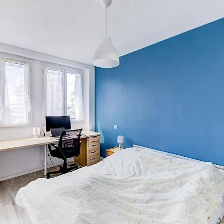 Le Central - Chambre Privative Avec Salon Et Terrasse Privee *