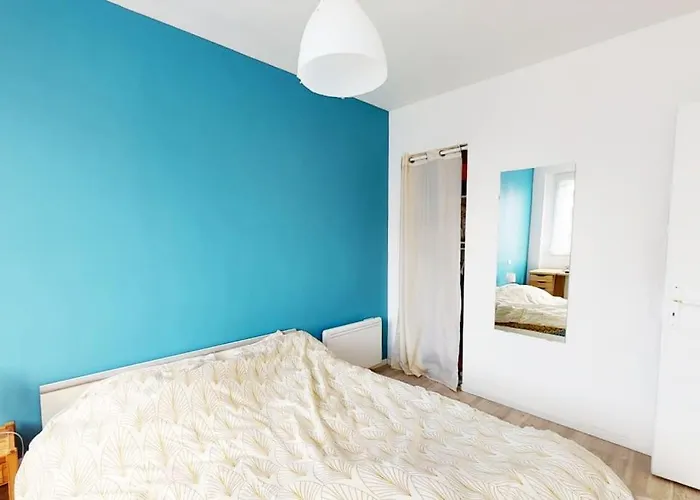 Le Central - Chambre Privative Avec Salon Et Terrasse Privee